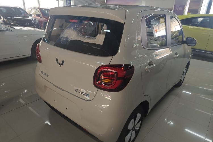 Used Wuling Hongguang MINIEV 2025 Four-Door Version Advanced Edition
