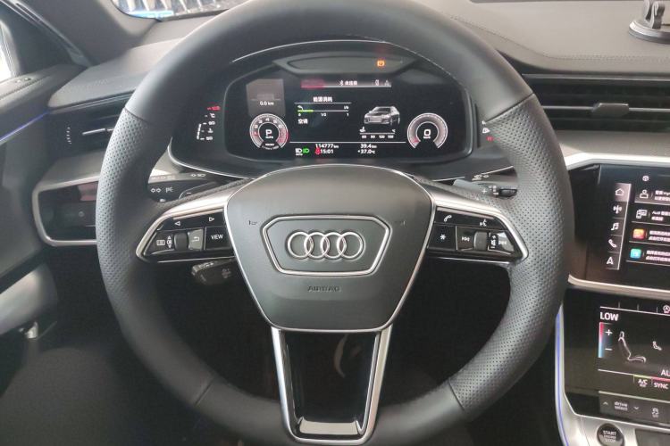 Used Audi A6L 2022 40 TFSI Luxury Dynamic Model
