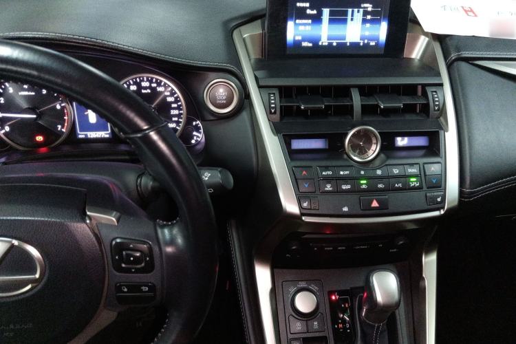 Used Lexus NX 2016 200 All-Wheel Drive FENGSHANG Version
