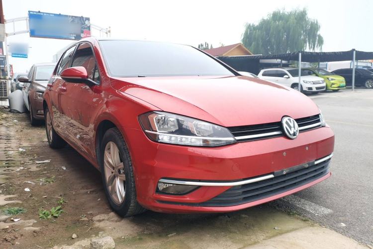 Used Volkswagen Golf 2018 230TSI Automatic Comfort Model
