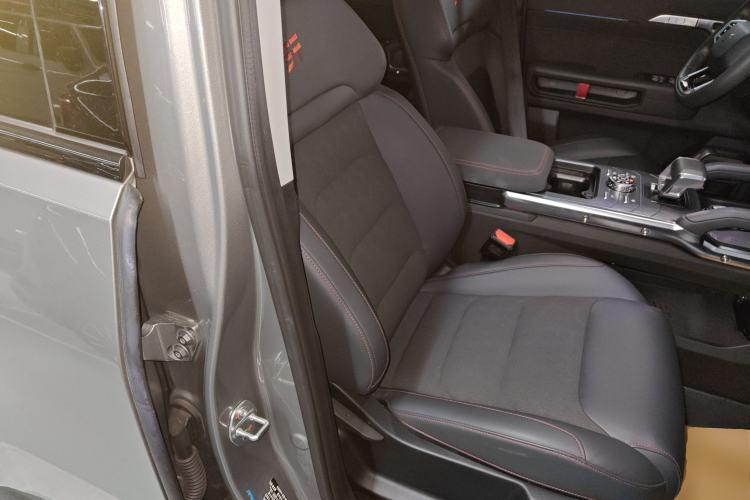 Used JETOUR Traveler 2023 2.0T All-Wheel-Drive CrossPRO
