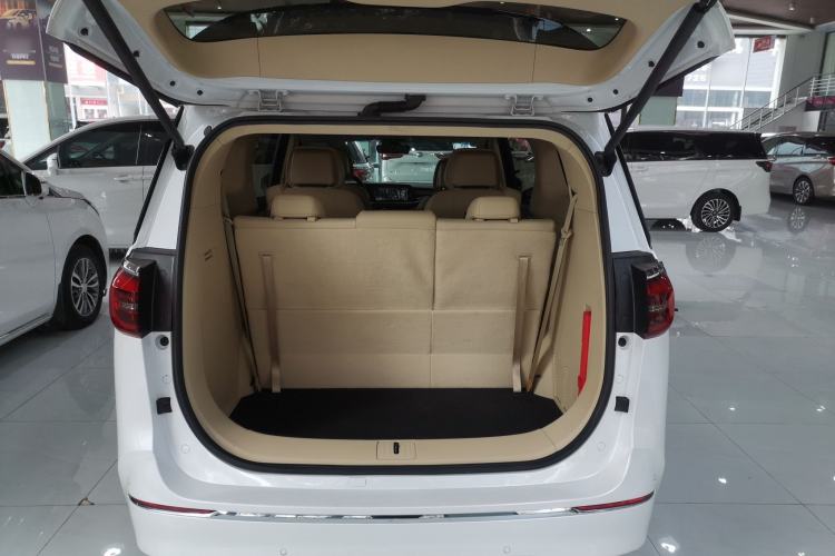 Used Buick GL8 2023 ES Lu Zun Deluxe Model
