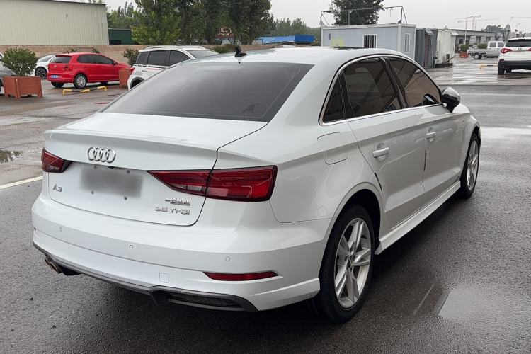 Used Audi A3 2020 Limousine 35 TFSI Fashion Edition China VI Emission Standard
