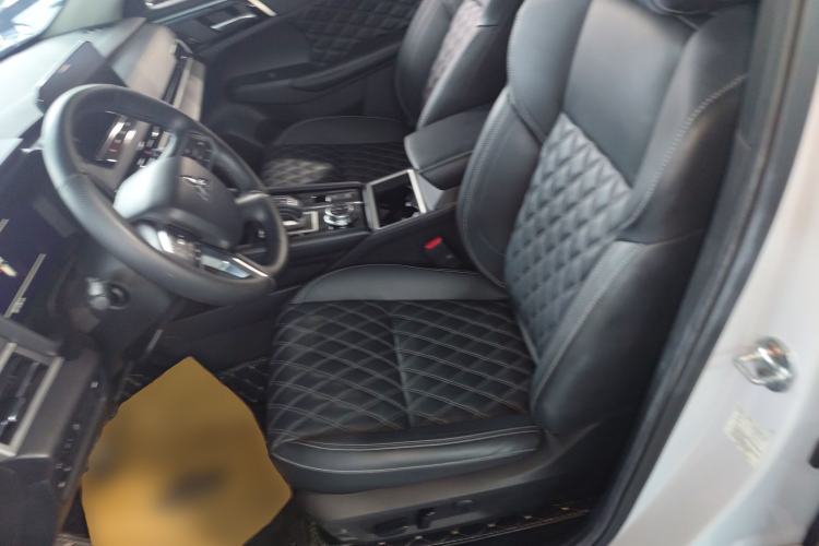 Used Mitsubishi Outlander 2023 1.5T CVT Four-Wheel Drive Prestige Edition 7 Seats