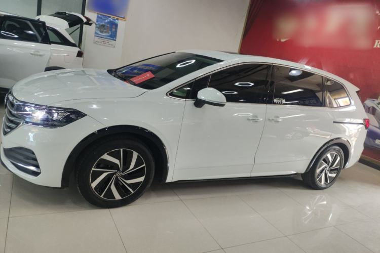 Used Volkswagen Viloran 2020 330TSI Luxury Edition