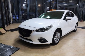 Used Mazda Mazda 3 Axela 2016 Sedan 1.5L Automatic Comfort Model