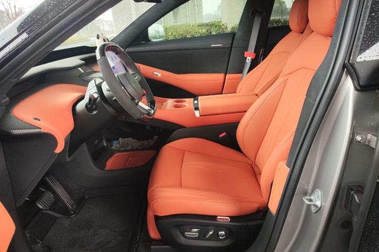 Used Xiaomi Auto YU7 2025 Ultra-Long Range High-Performance All-Wheel-Drive Max Edition
