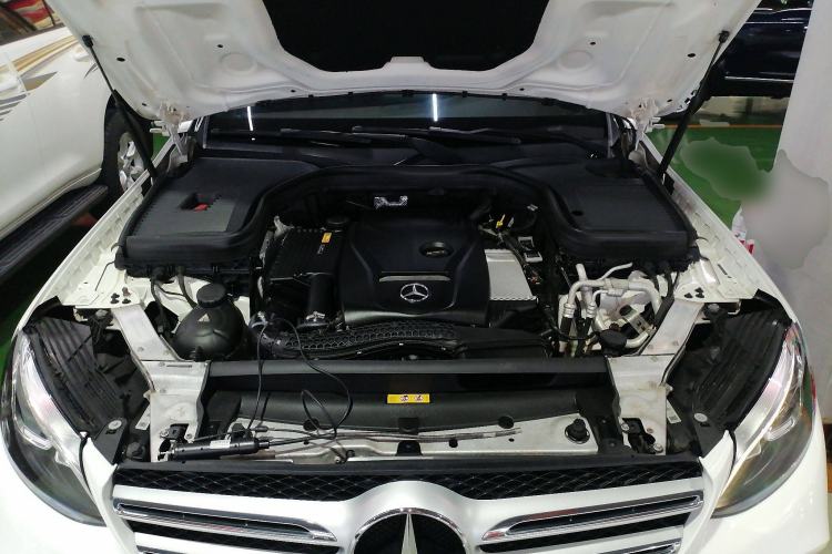 Used Mercedes-Benz GLC 2017 GLC 260 4MATIC Luxury Model