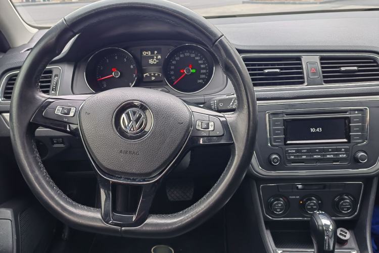 Used Volkswagen Gran Lavida 2017 230TSI DSG Comfort Edition
