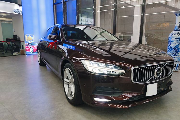 Used Volvo S90 2018 T4 Zhiyuan Edition