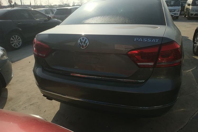 Used Volkswagen Passat 2014 1.8TSI DSG Prestige Edition
