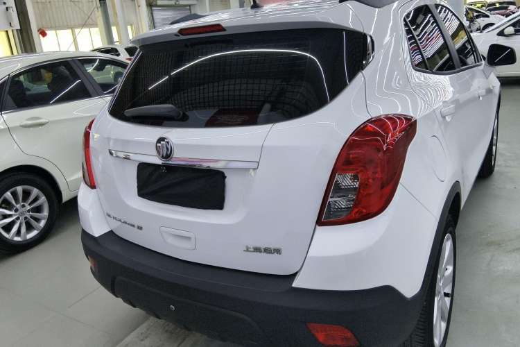 Used Buick Encore 2015 1.4T Automatic Two-Wheel Drive Urban Elite Version
