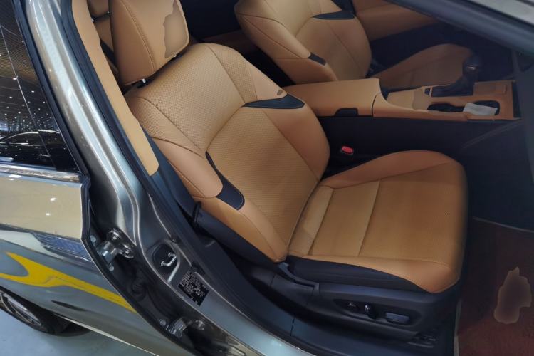 Used Lexus ES 2022 200 Excellence Edition