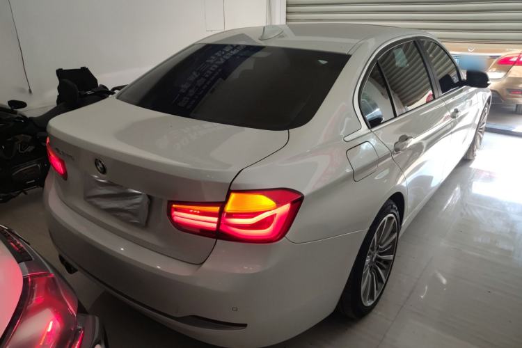 Used BMW 3 Series 2019 320Li Fashion Model
