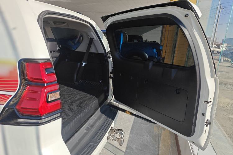 Used Toyota Prado 2019 3.5L Automatic TX-L Deluxe Edition
