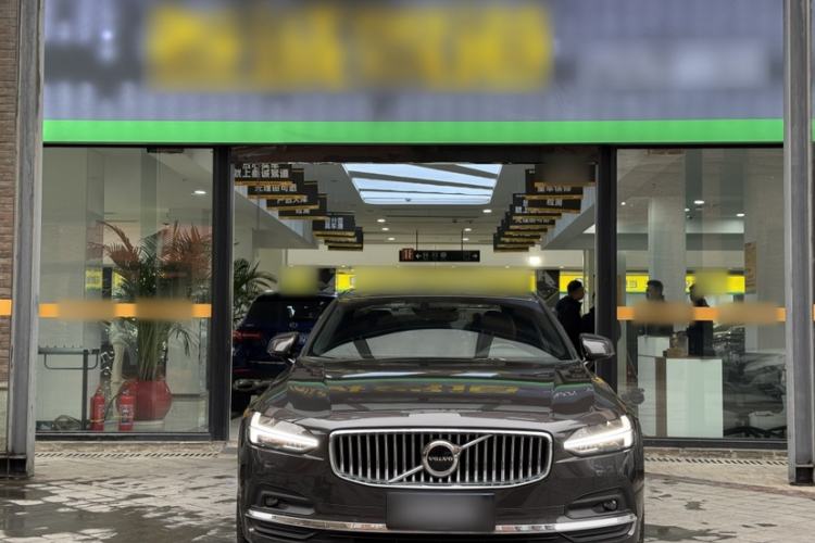 Used Volvo S90 2021 B5 Zhiyi Luxury Edition
