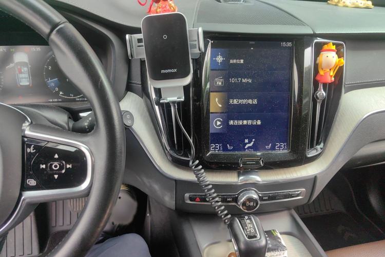 Used Volvo XC60 2019 T5 4x4 Zhiyuan Edition China VI Standard
