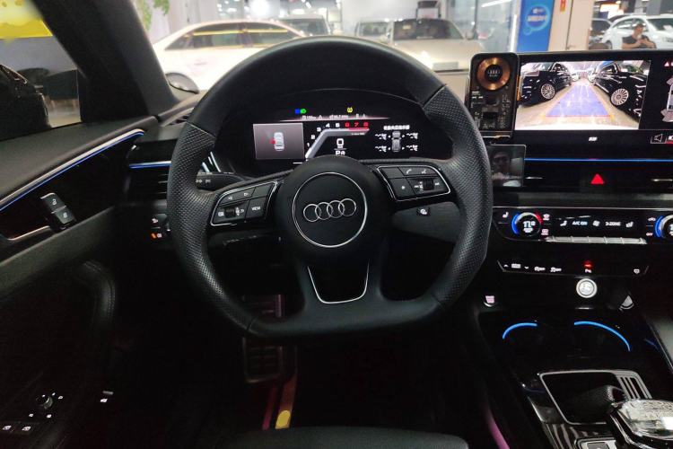 Used Audi A4L 2024 40 TFSI Luxury Dynamic Edition
