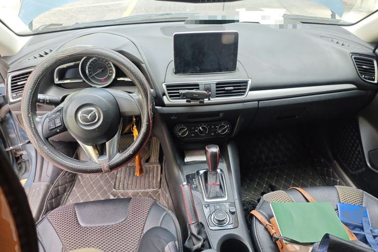 Used Mazda Mazda 3 Axela 2016 Sedan 1.5L Automatic Comfort Model