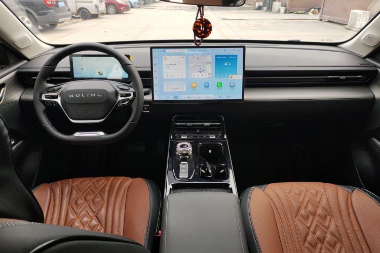 Used Wuling Xingguang 2024 Co-Creation Edition 510 Advanced Model
