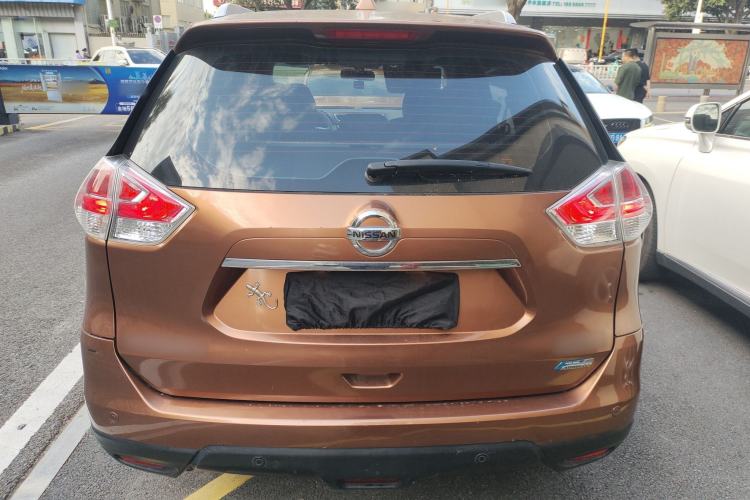 Used Nissan X-Trail 2014 2.0L CVT Fashion Edition 2WD
