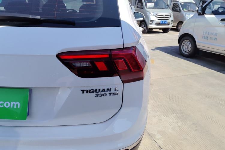Used Volkswagen Tiguan L 2019 Updated Version 330TSI Automatic Two-Wheel Drive Panoramic Comfort Edition China VI Standard
