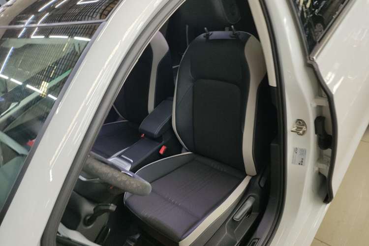 Used Volkswagen Golf 2023 200TSI DSG Pro
