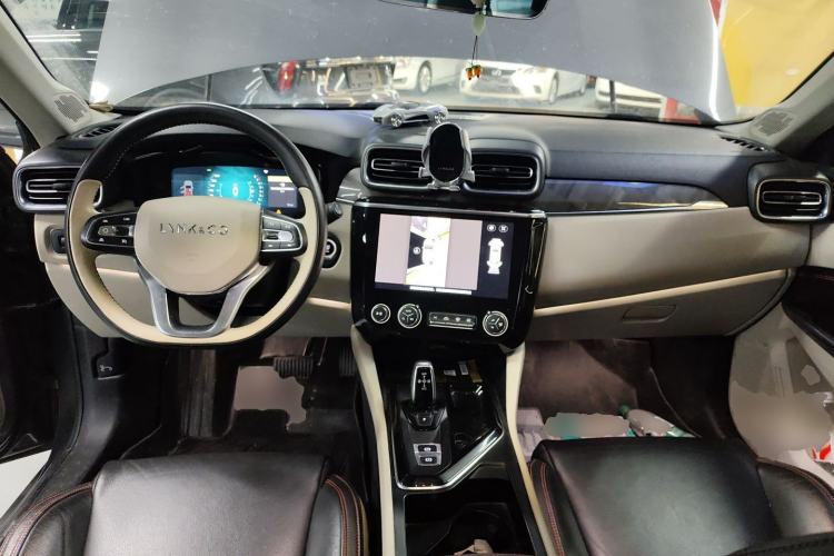 Used Lynk & Co 02 2018 1.5T DCT Two-Wheel Drive Zhaopu Version China V Standard
