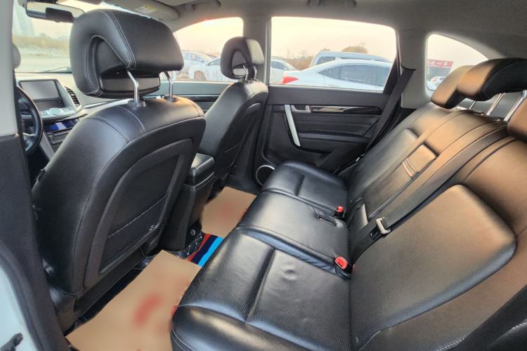 Used Chevrolet Captiva 2014 2.4L 4x4 Flagship Edition 7 Seats