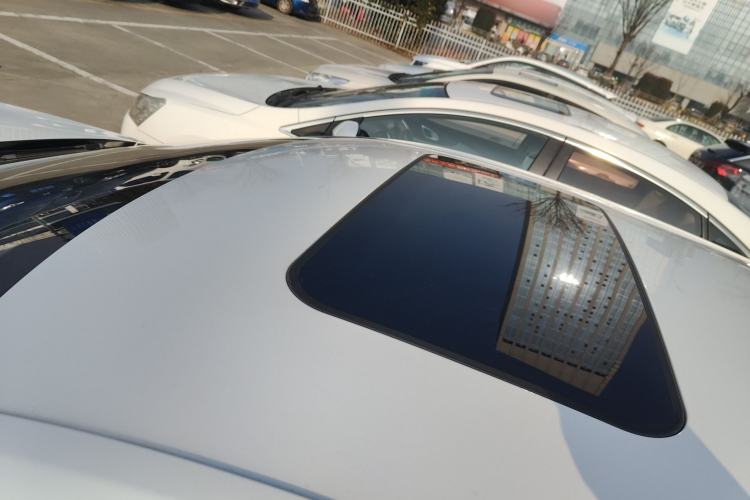 Used Roewe i6 2018 20T Automatic Flagship Edition
