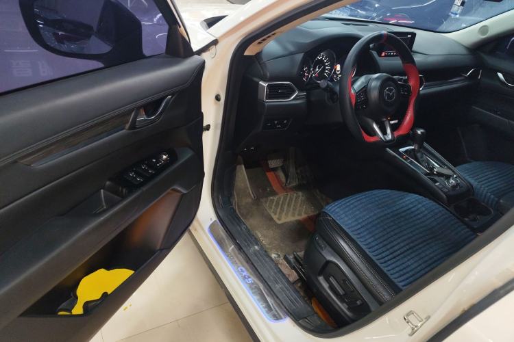 Used Mazda CX-5 2020 Revised Version 2.0L Automatic Two-Wheel Drive ZhiZun Trim
