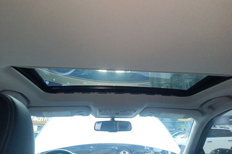 Used Infiniti Q50L 2018 2.0T Enjoyment Version China VI Standard
