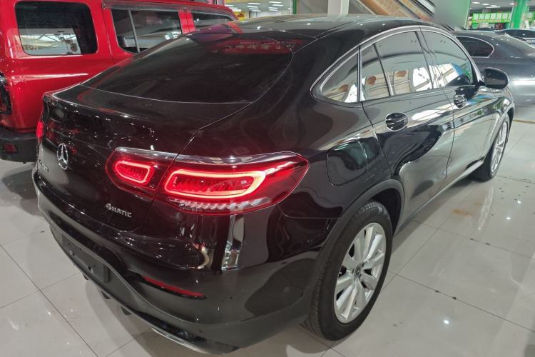 Used Mercedes-Benz GLC Coupe 2021 GLC 260 4MATIC Coupe SUV
