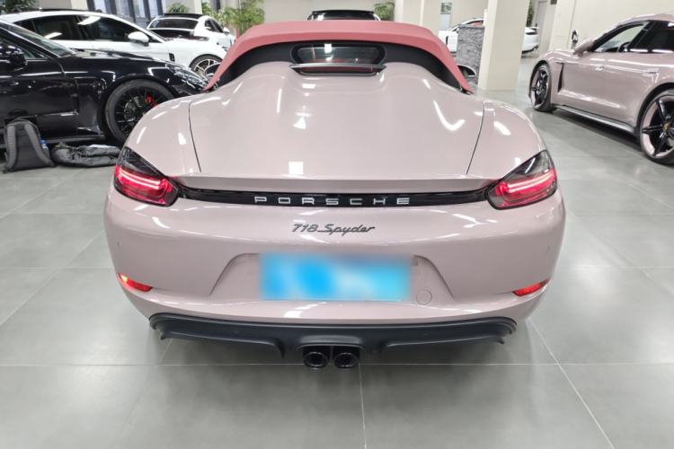 Used Porsche 718 2022 Spyder 2.0T
