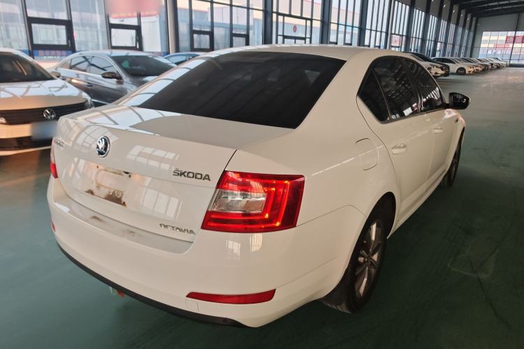 Used Skoda Octavia 2017 1.6L Manual Trend Edition