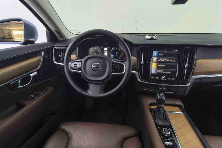 Used Volvo S90 2020 T5 Zhiyuan Luxury Edition
