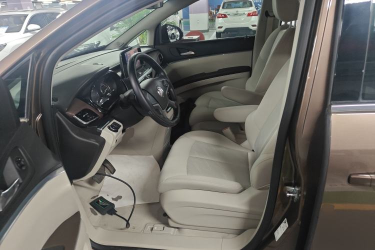 Used Buick GL8 2020 Land Cruiser Executive Class 652T Comfort Model
