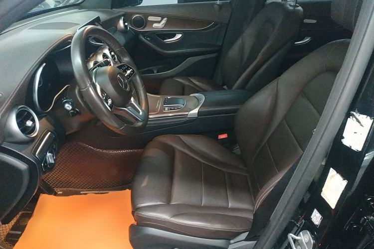 Used Mercedes-Benz GLC 2020 Facelift GLC 300 L 4MATIC Dynamic Edition
