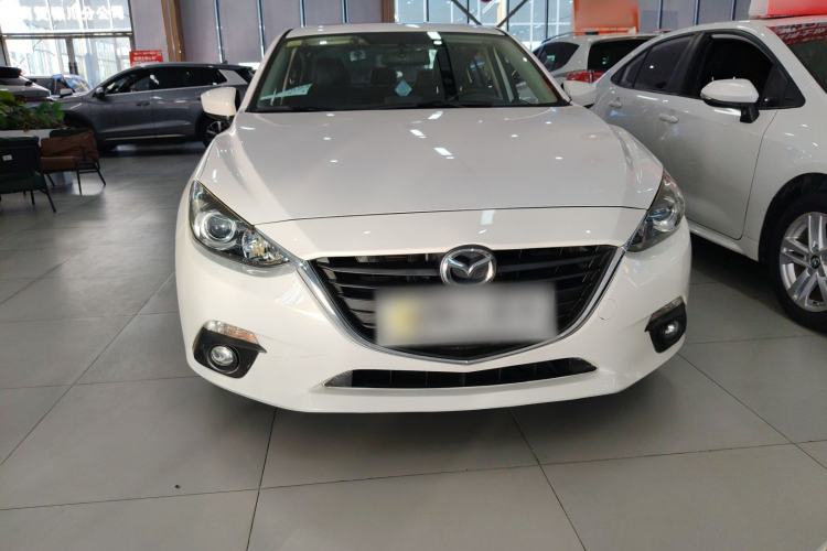 Used Mazda Mazda 3 Axela 2014 Sedan 1.5L Automatic Luxury Model
