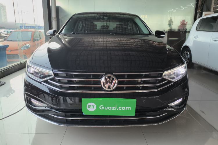 Used Volkswagen Magotan 2020 330TSI DSG Leading Model
