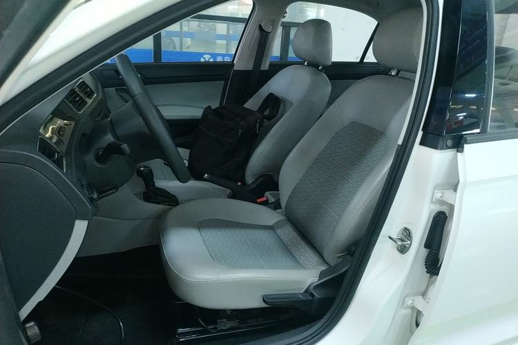 Used Skoda Rapid 2016 1.6L Automatic Chuanxing Edition
