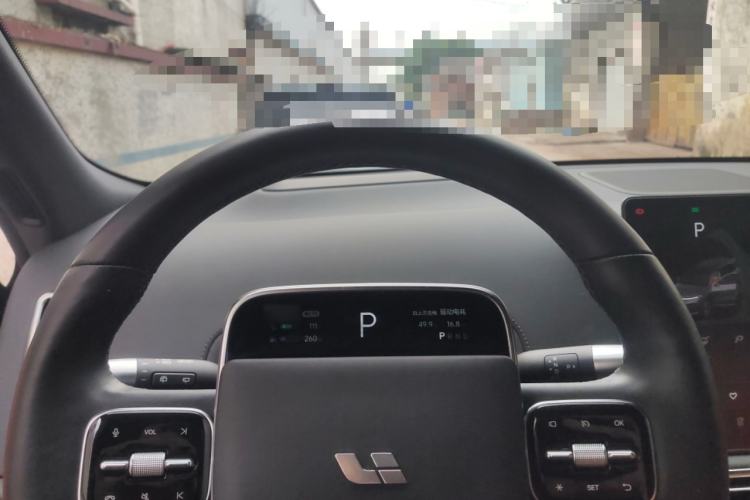 Used Li Auto L9 2022 Max model
