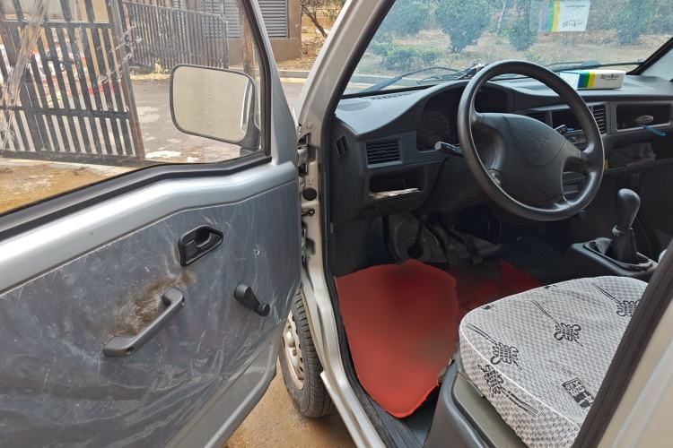 Used Wuling Zhiguang 2015 1.2L Practical LS-I Model