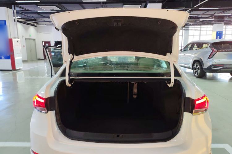 Used Buick GT 2018 15T Dual-Clutch Elite Model China V Standard
