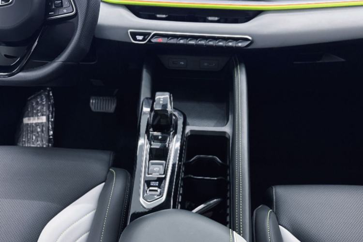 Used Geely Auto Coolray 2022 Bin Yue COOL 1.5TD DCT Ignite Edition
