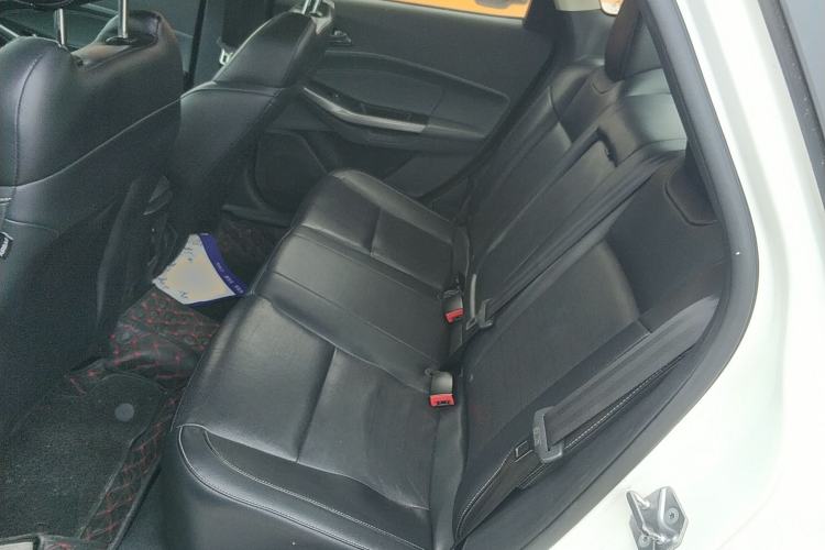 Used Ford Escort 2015 1.5L Automatic Fashion Model