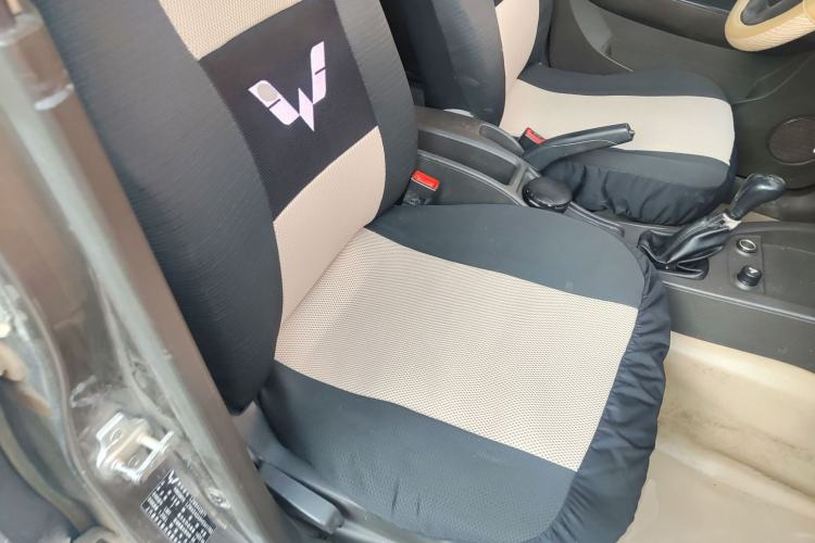 Used Wuling Hongguang 2015 1.2L S Base Model China V Standard
