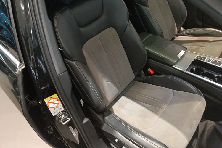 Used Audi A6L 2022 40 TFSI Luxury Dynamic Model
