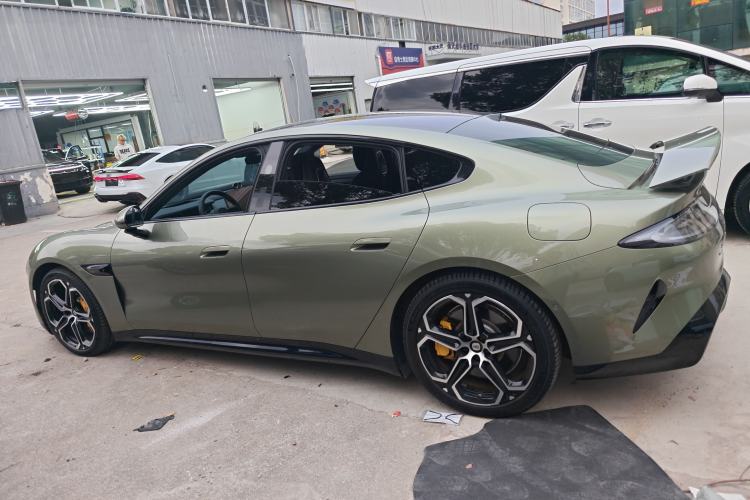 Used  SU7 2024 Four-Wheel Drive Ultra-Long Range Advanced Intelligent Driving Max Edition
