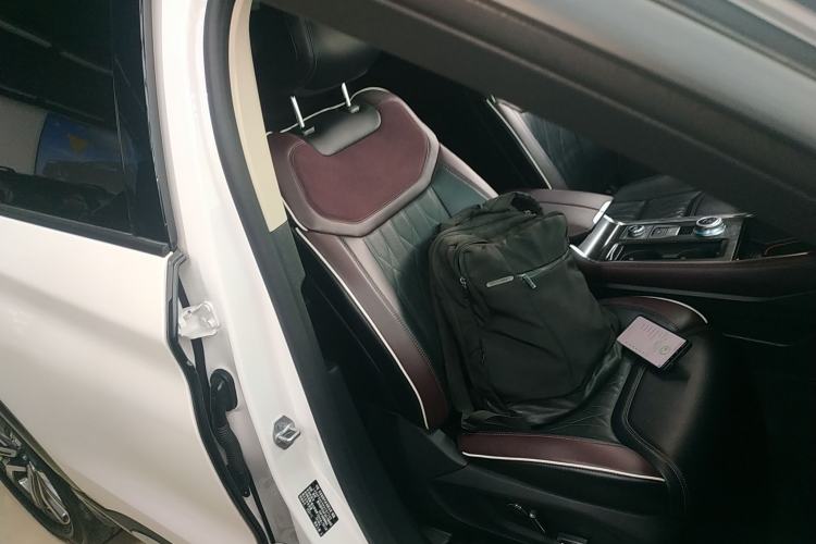 Used Ford Explorer 2023 EcoBoost 285 Four-Wheel Drive Titanium Edition 6 Seats